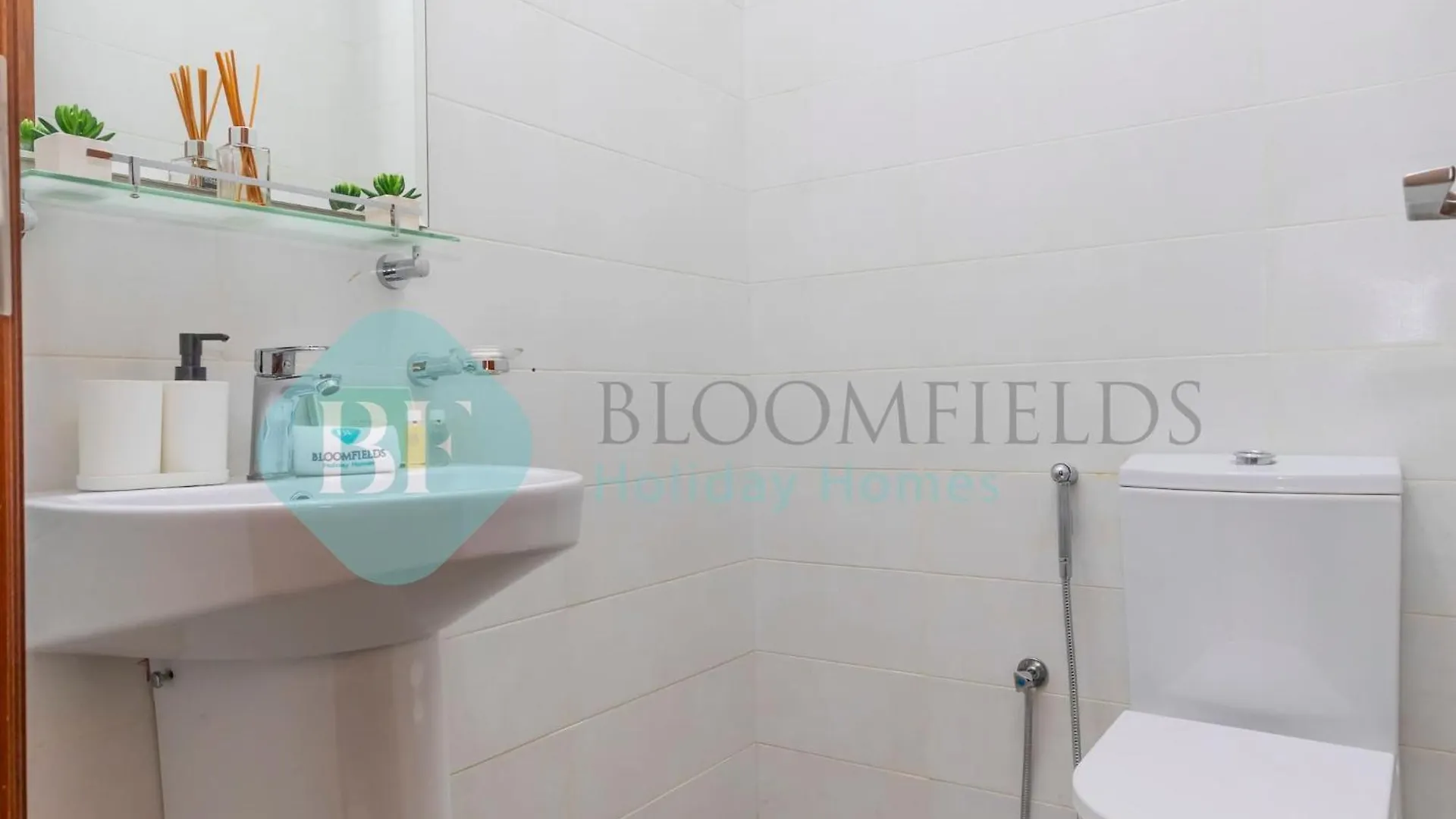 Bloomfields Luxurious 1Br In Dubai Down Town Apartment 0*,  United Arab Emirates